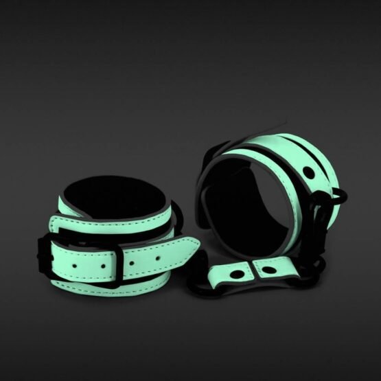 GLO Bondage - Wrist Cuff - Green - Image 3