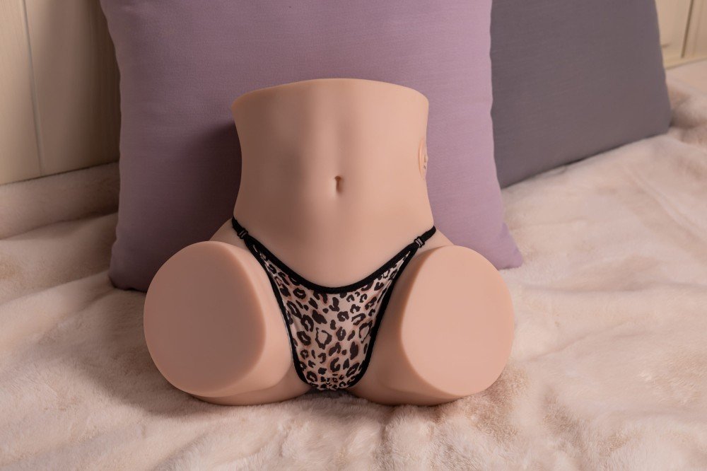 Sydni Masturbator - Image 7