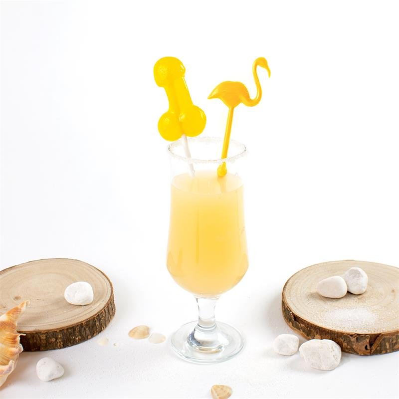 Penis Shaped Lollipop Piña Colada Flavor with Alcohol - Image 3